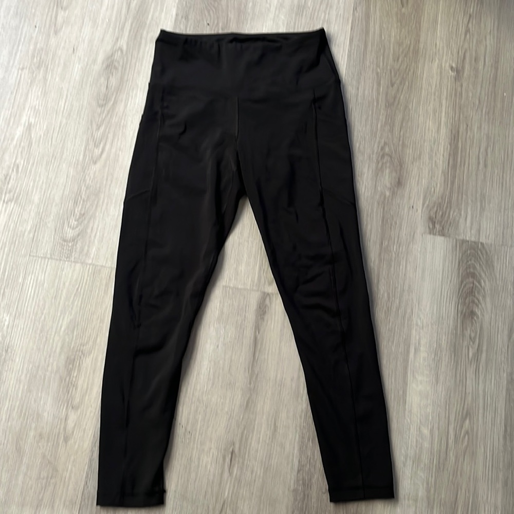 90 Degree by Reflex Black leggings with pockets 7/8